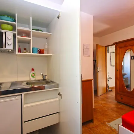 Kada 1571 Apartment *