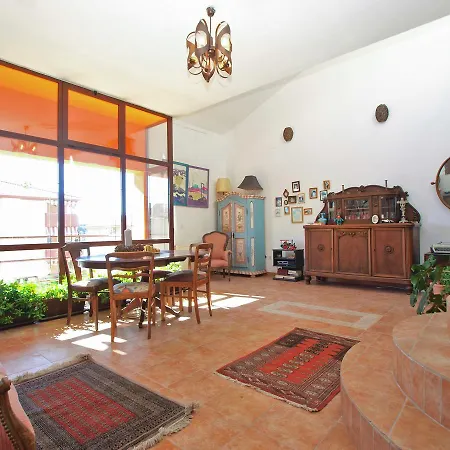 Kada 1571 Apartment *
