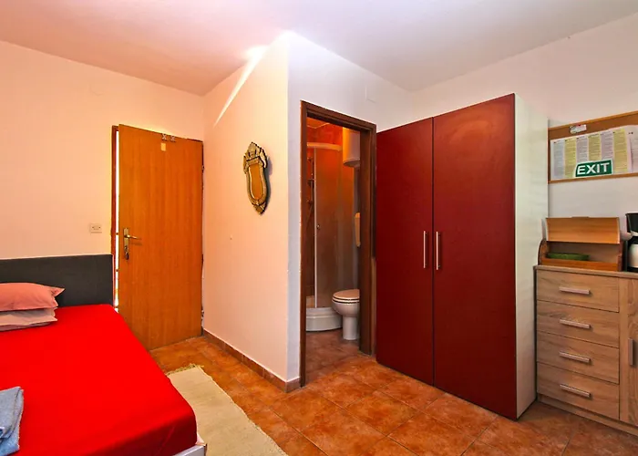 Kada 1571 Apartment Pula